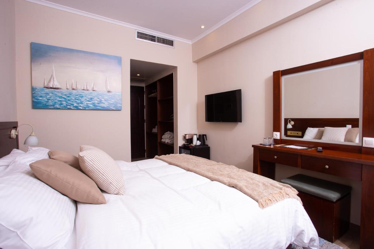Lepanto Beach Hotel Nafpaktos Exterior foto